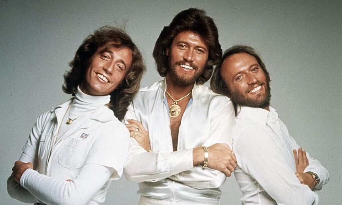 Bee Gees - I Started A Joke